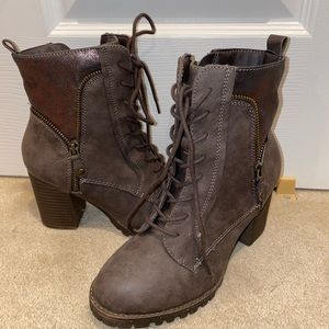 Vintage laced boots